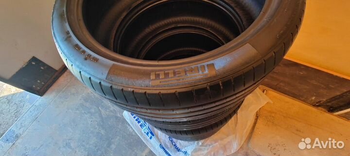 Pirelli P Zero 275/35 R20 102Y