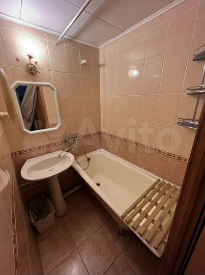 2-к. квартира, 50 м², 6/9 эт.