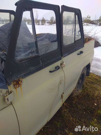 Двери на УАЗ 469