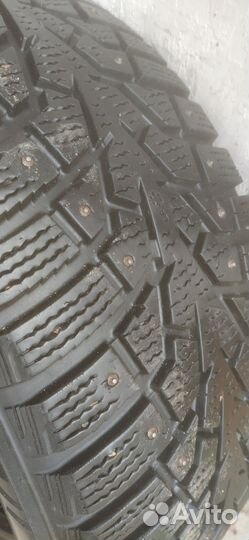 Maxxis ArcticTrekker NP3 235/55 R17 103T