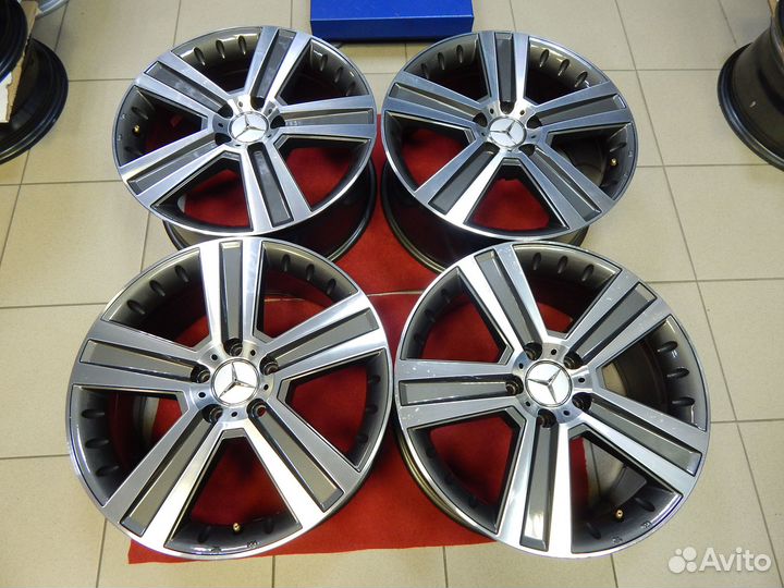 834 Диски Mercedes R18 5*112 J8 ет35 б/п по РФ