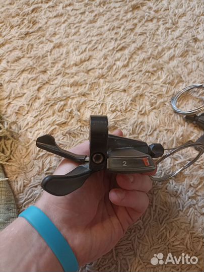 Манетки shimano для велосипеда 9 скоростей