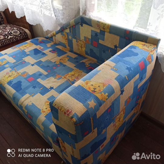 Диван подростковый