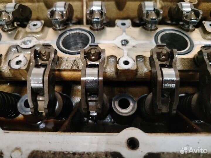 Головка блока цилиндров Volkswagen Polo