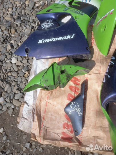 Kawasaki zx6r пластик