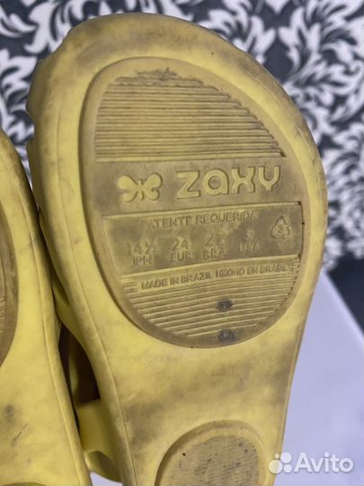 Босоножки для девочки