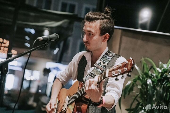 Уроки акустической, электро, классической гитары