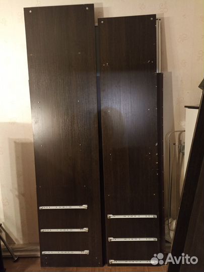 Шкаф-купе с дверями-зеркалами