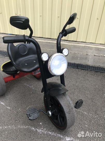 Трехколесный велосипед детский