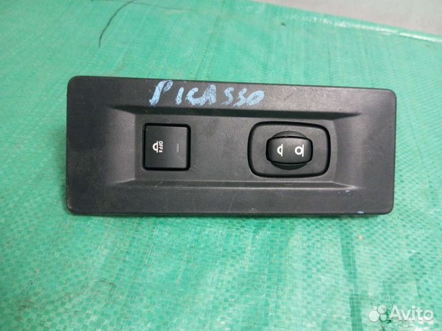 Кнопки салона Citroen Picasso 9659737877