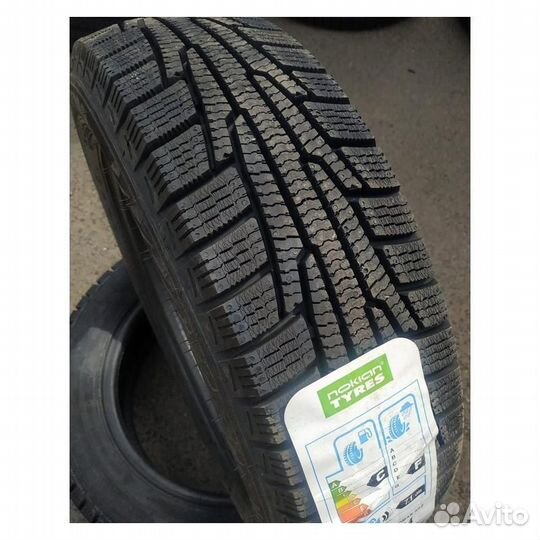 Nokian Tyres Nordman 7 SUV 215/65 R16