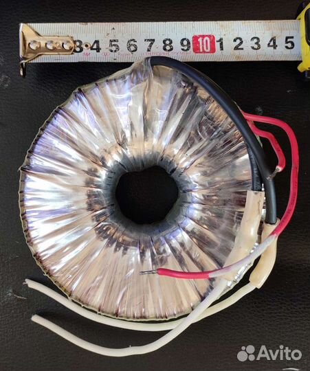 Тороидальный трансформатор 220/11.8 300W