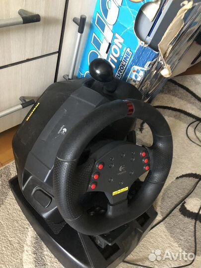 Игровой руль Logitech momo racing 240