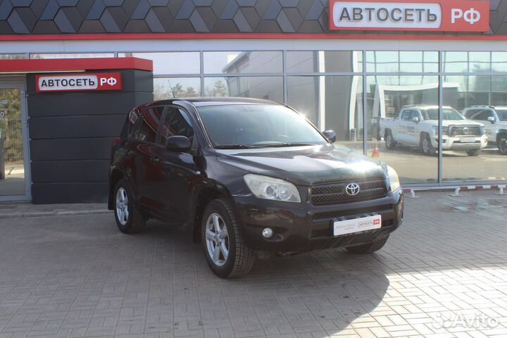 Toyota RAV4 2.0 AT, 2006, 239 900 км