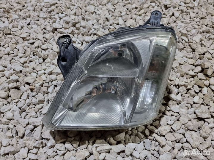 Фара левая Мерива