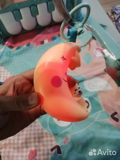 Развивающий коврик с пианино