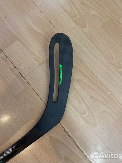 Клюшка хоккейная