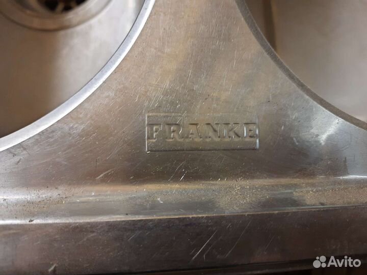 Раковина для кухни угловая Franke