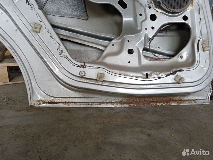 Дверь задняя левая Ford Focus 1 USA