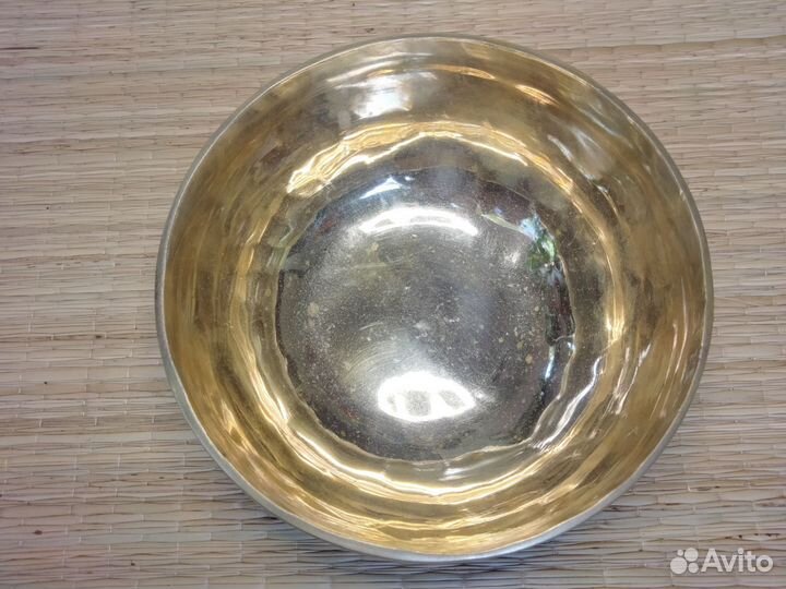 Поющая чаша. Непальская