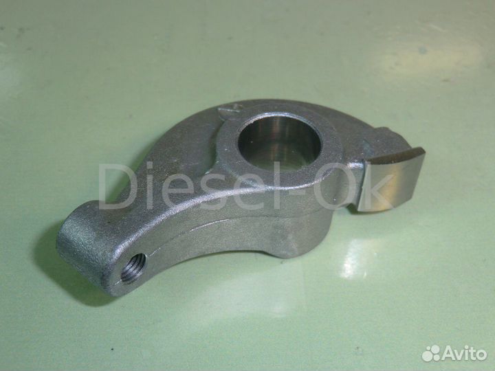 Коромысло рокер 4D56 D4BX MD070754 MD070755