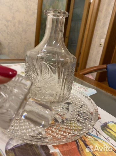 Графин хрустальный с подносом