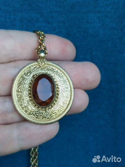 Винтажный кулон Emmons