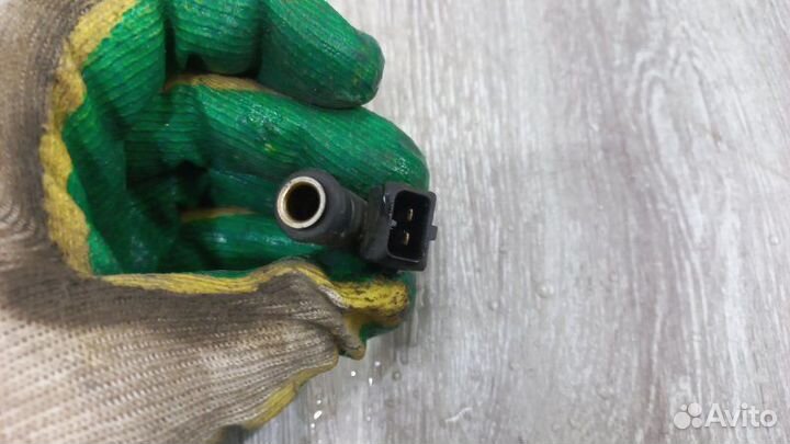 Форсунка Ford Focus 3 1.6 2012