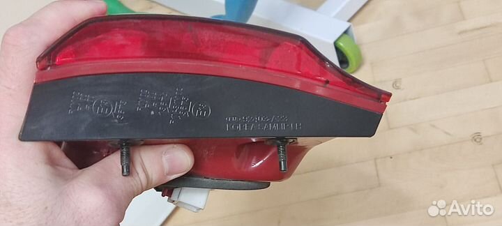 Задняя левая внутренняя фара на Kia Ceed JD