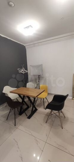 Офис, 200 м²