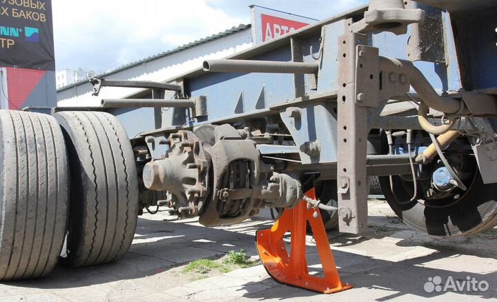 Подъемник (Домкрат) для грузового автотранспорта