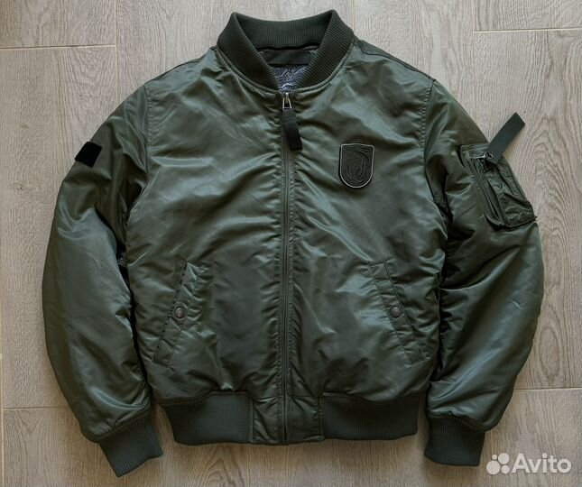 Оверсайз бомбер Ma-1 в стиле Alpha Industries