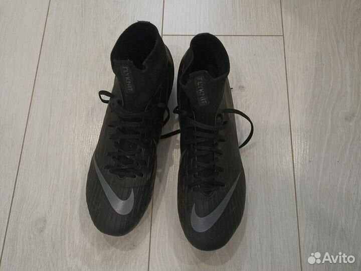 Футзалки nike