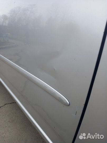 Toyota corolla 121 дверь