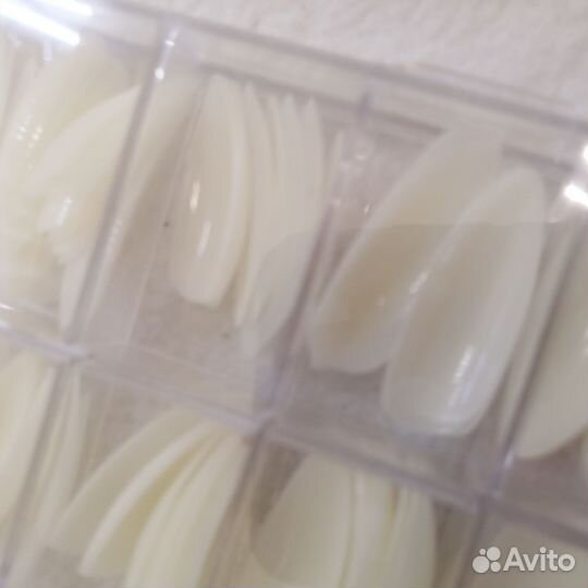 Для наращивания ногтей