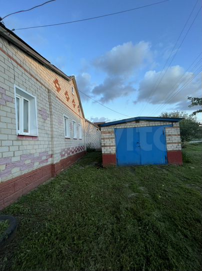 Дом 100 м² на участке 44 сот.