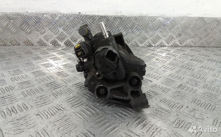 Насос топливный (тнвд) Renault Duster