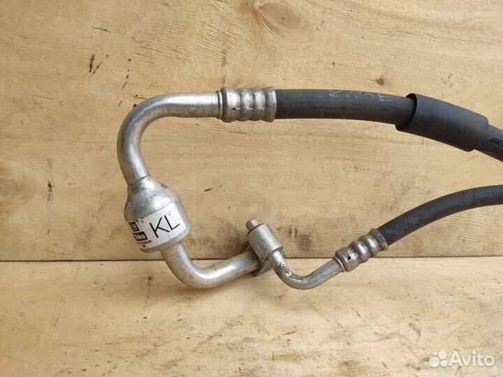 Трубка кондиционера Z22SE Z22YH Opel Vectra C