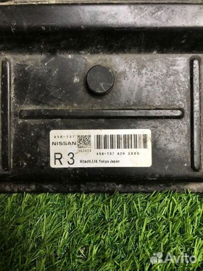 Блок управления двс Nissan Wingroad