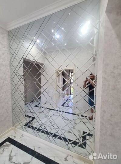 Зеркальное панно с фацетом