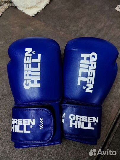 Боксерские перчатки 10 oz green hill rex