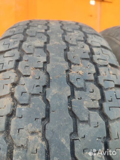 Bridgestone Dueler H/T 684 255/70 R15