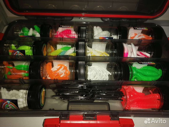 Набор силиконовых приманок+ коробка слай бокс