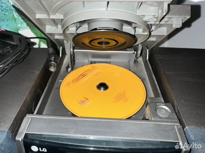 Музыкальный Центр LG F-X4