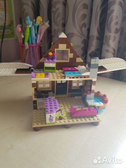 Конструктор lego Friends Горнолыжный курорт: шале