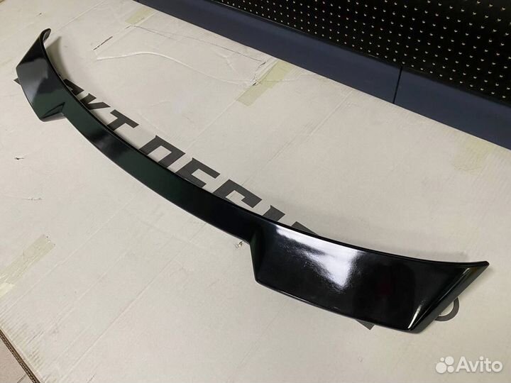 Спойлер на LiXiang L9