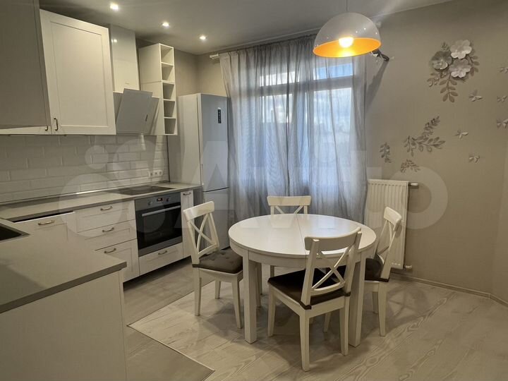 2-к. квартира, 62 м², 2/3 эт.