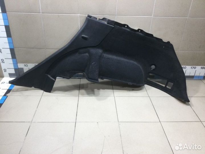 Обшивка багажника нижняя правая Nissan Murano Z50