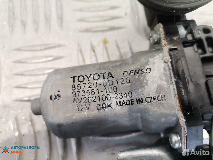 Стеклоподъемник передний левый Toyota Auris 2008