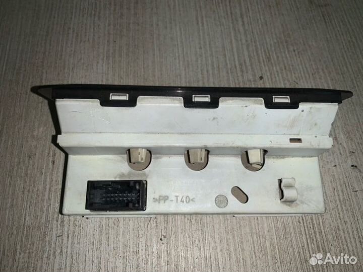 Монитор Peugeot 206 хэтчбек 4дв. 1 2007